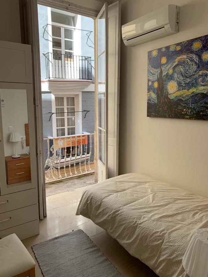 Apartamentos Valverde Cadiz 1 - A Extérieur photo
